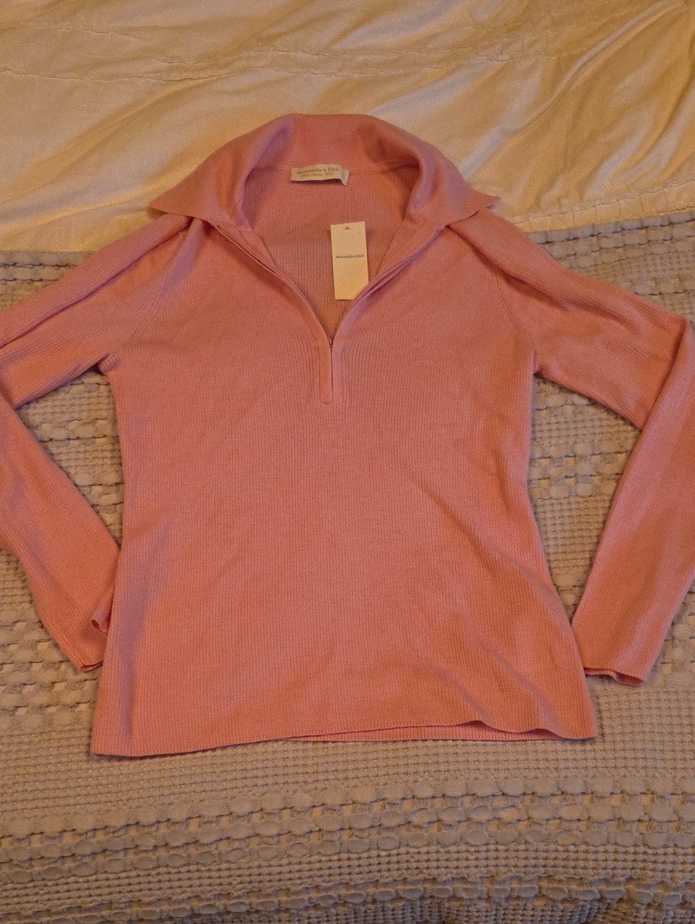 Abercrombie & Fitch Light Pink Merino Wool Sweater